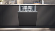 Siemens SN63EX04TE iQ300 Geschirrspüler – vollintegriert, 60 cm – Einbaubeispiel in einer Küchenzeile